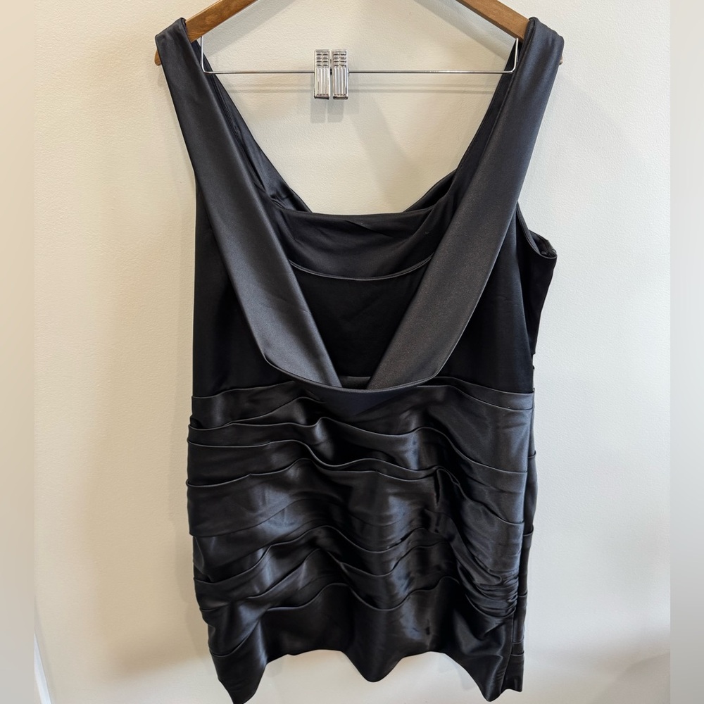 JS Collection Cocktail Dress - Picture 2 of 7